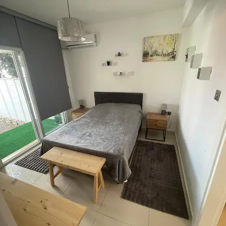 Little Bliss Apartman Terszefánu