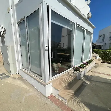 Little Bliss Apartman Terszefánu
